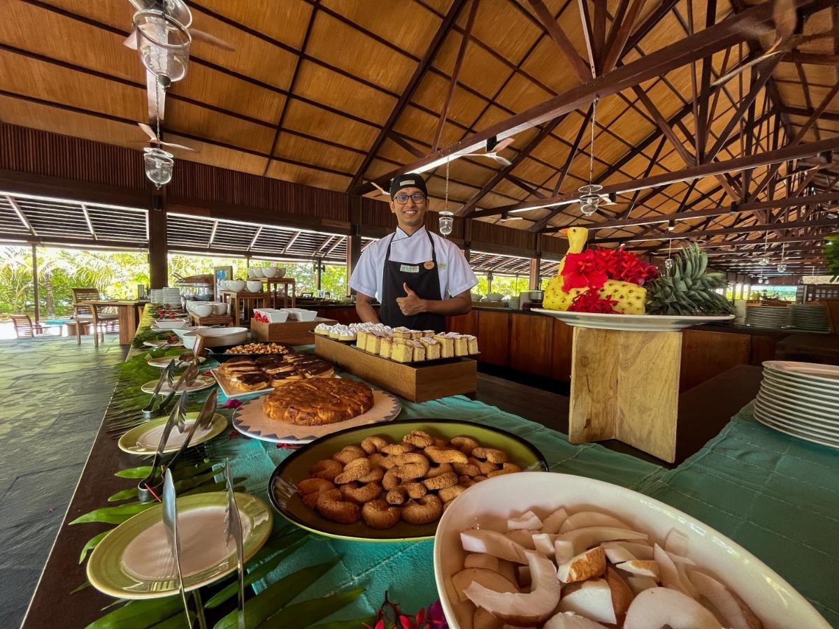 The Barefoot Eco Hotel Hanimaadhoo Island Buitenkant foto