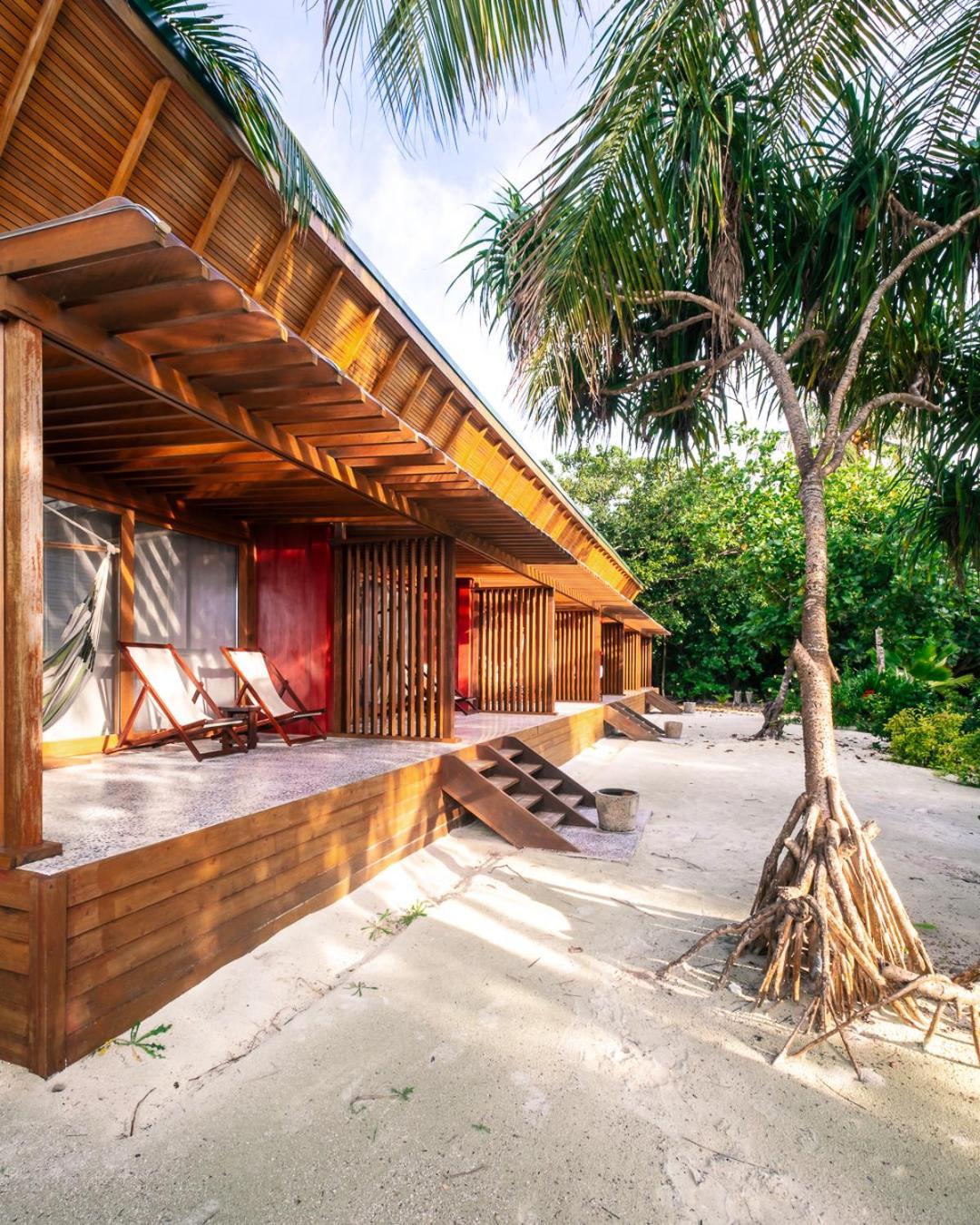The Barefoot Eco Hotel Hanimaadhoo Island Buitenkant foto