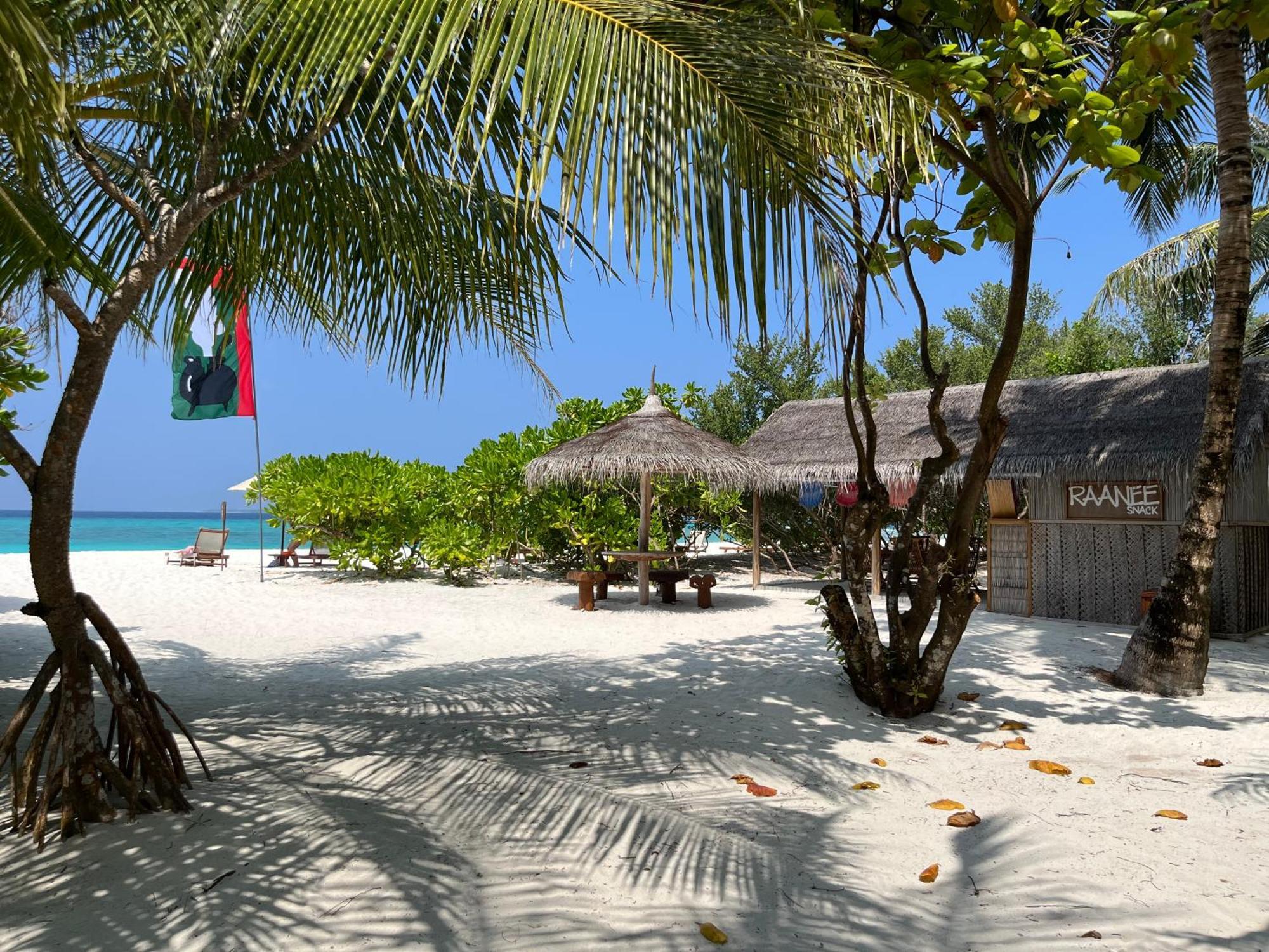 The Barefoot Eco Hotel Hanimaadhoo Island Buitenkant foto